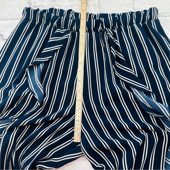 Green Envelope Large Navy and White Striped Wide Leg Ruffle Pants Romantic - Picture 6 of 8